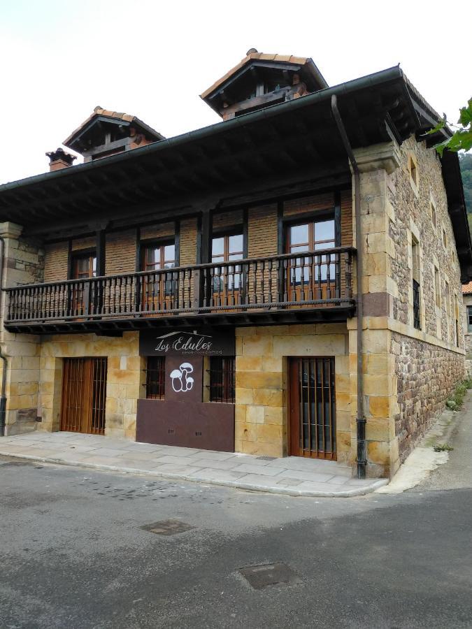 Apartamentos Los Edules Treceño Exteriör bild