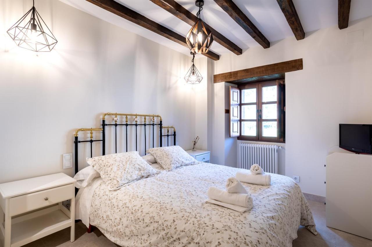 Apartamentos Los Edules Treceño Exteriör bild