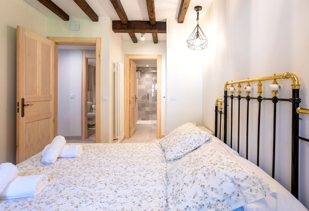 Apartamentos Los Edules Treceño Exteriör bild