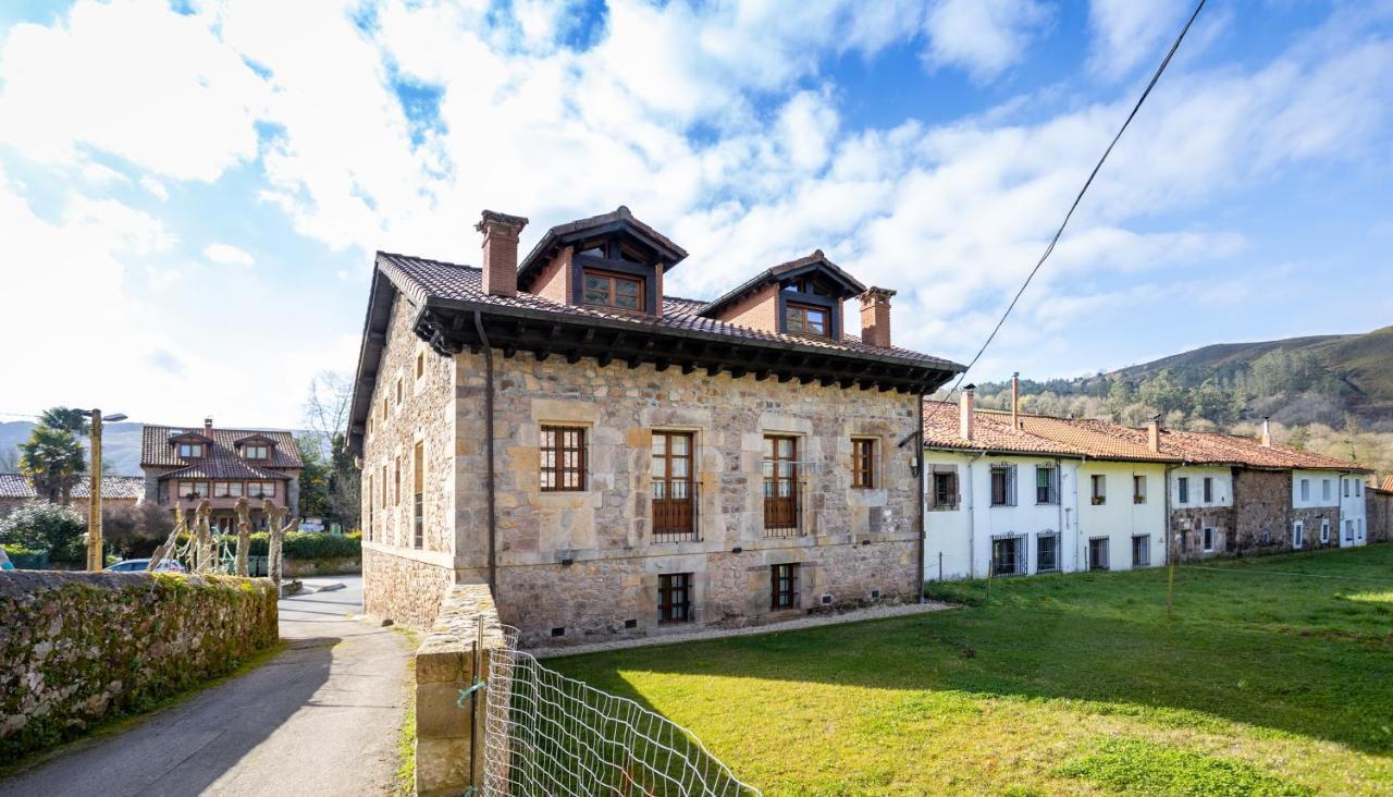 Apartamentos Los Edules Treceño Exteriör bild